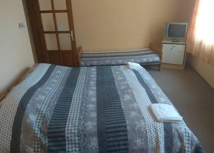 Hubertus Panzio Bed & Breakfast Csongrád